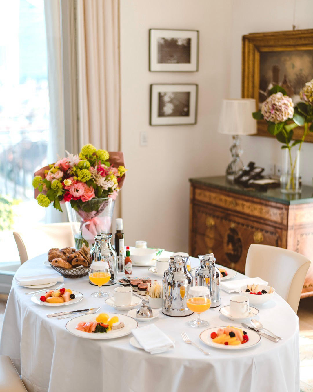 Palazzo Parigi - No need to rush when your breakfast can be delivered to your room